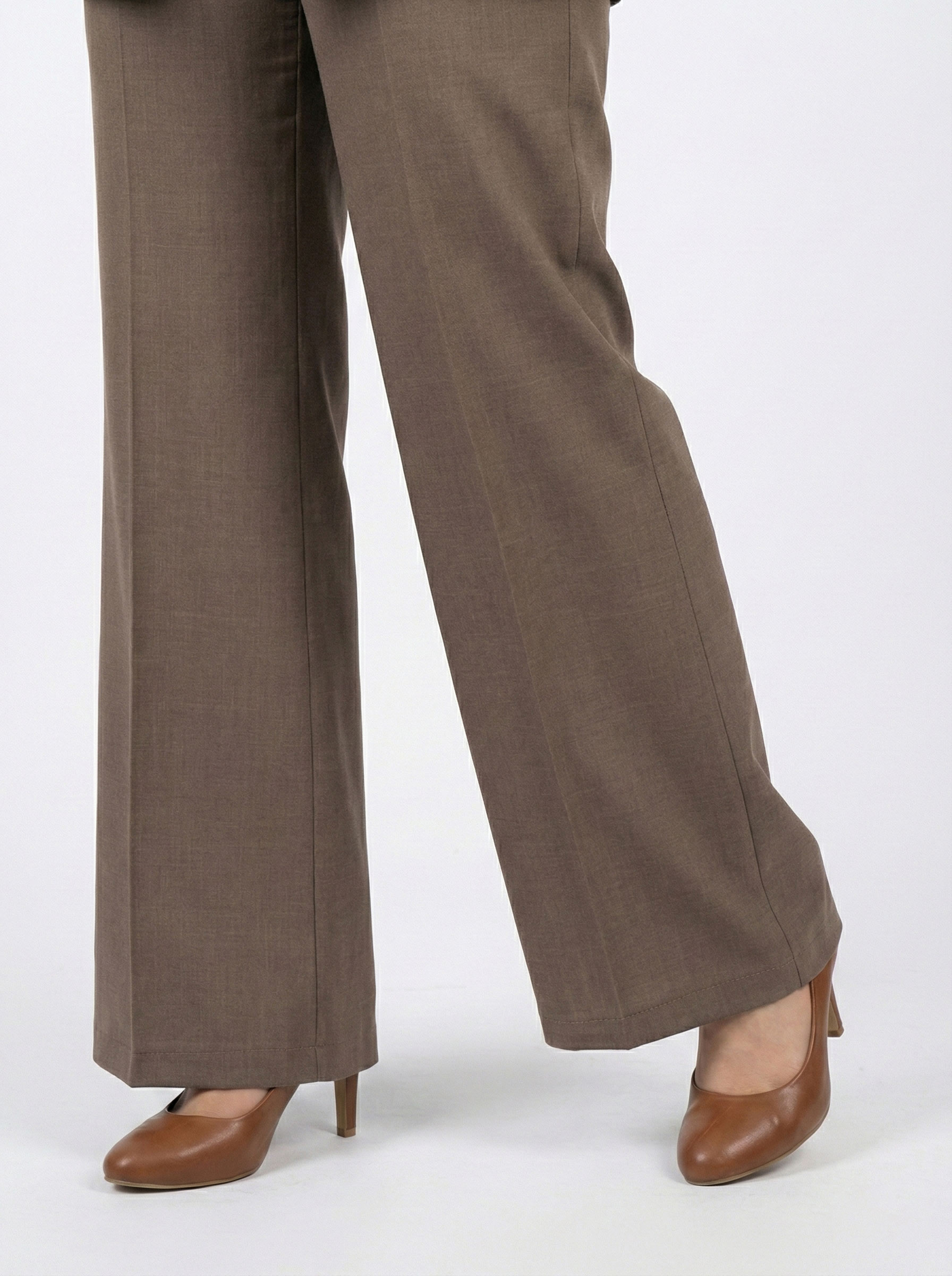Women's suit model Nilma Women's suit model Nilma