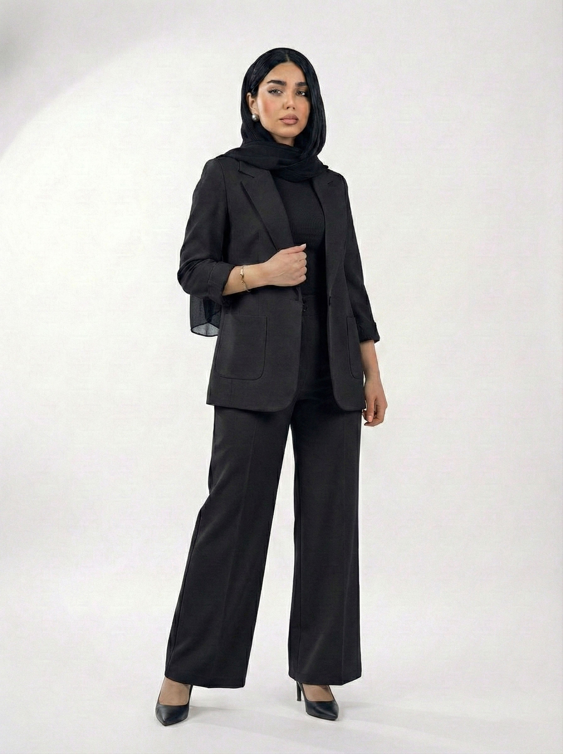 Women's suit model Nilma Women's suit model Nilma
